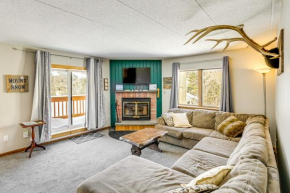 Snow Mountain Condo Hot Tub and Shuttle to Resort